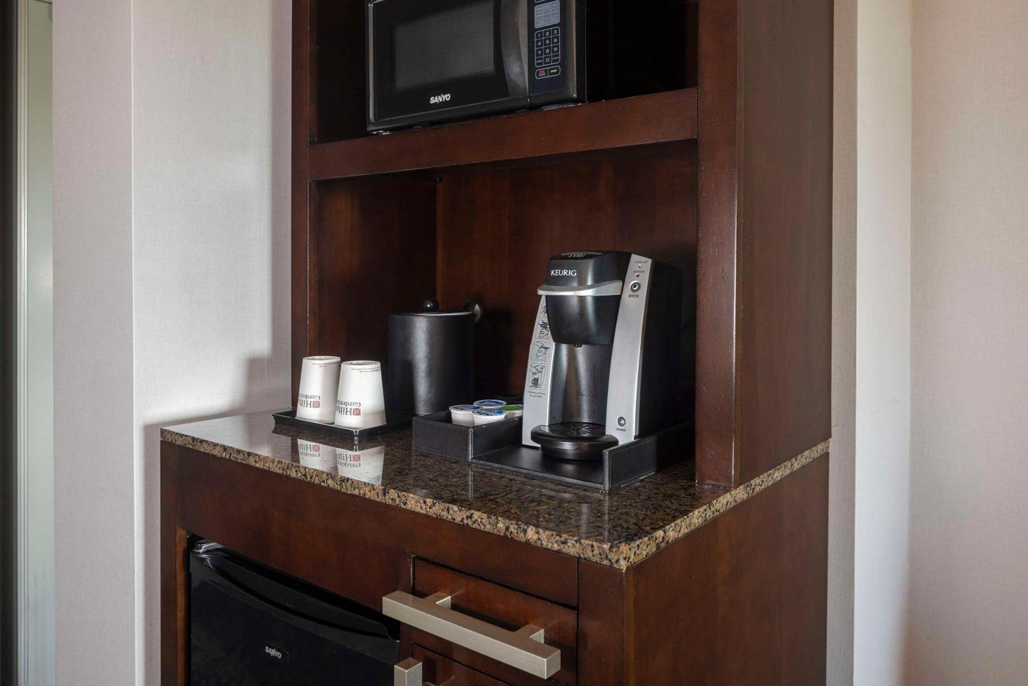 Hilton Garden Inn Bethesda Downtown Εξωτερικό φωτογραφία