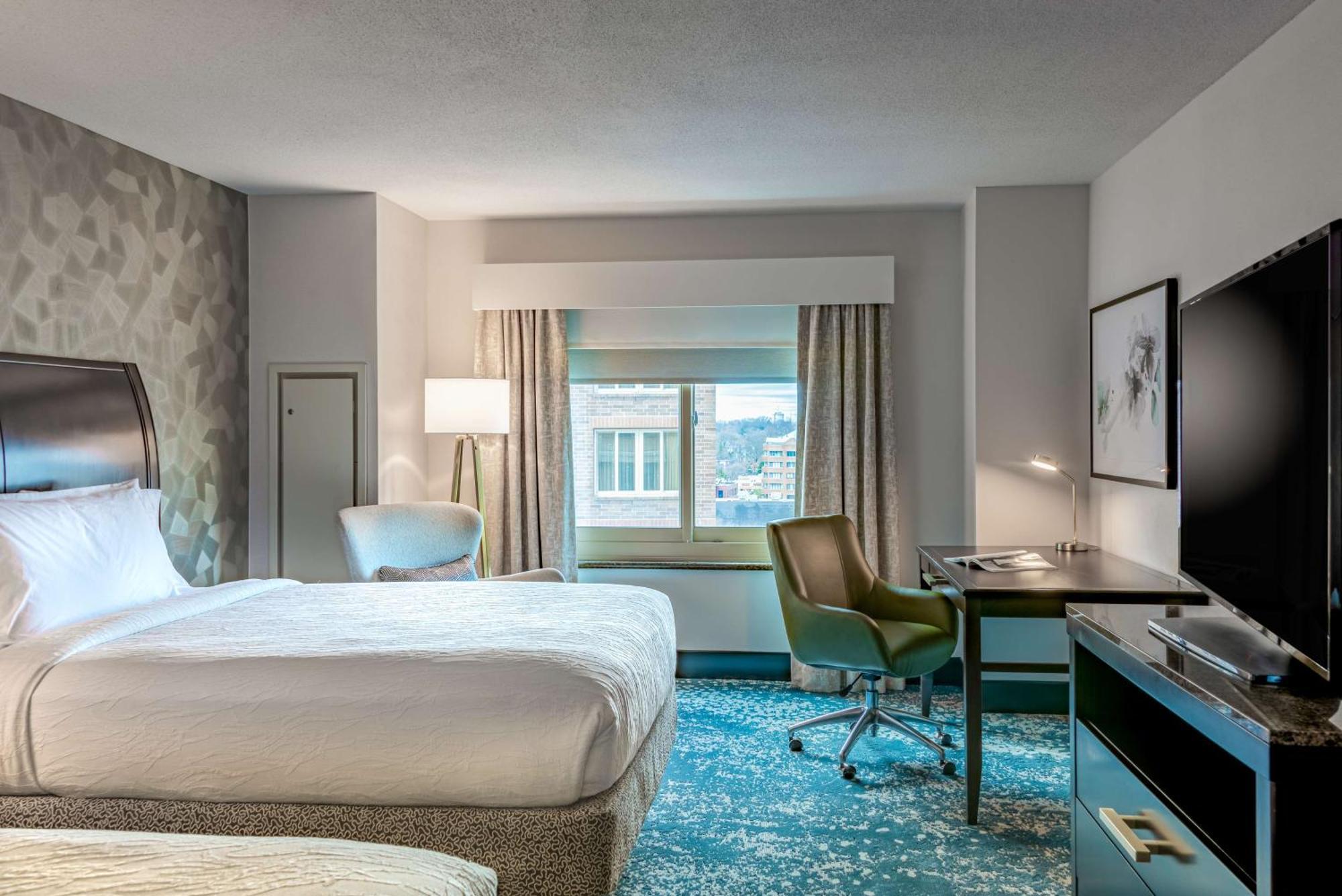 Hilton Garden Inn Bethesda Downtown Εξωτερικό φωτογραφία
