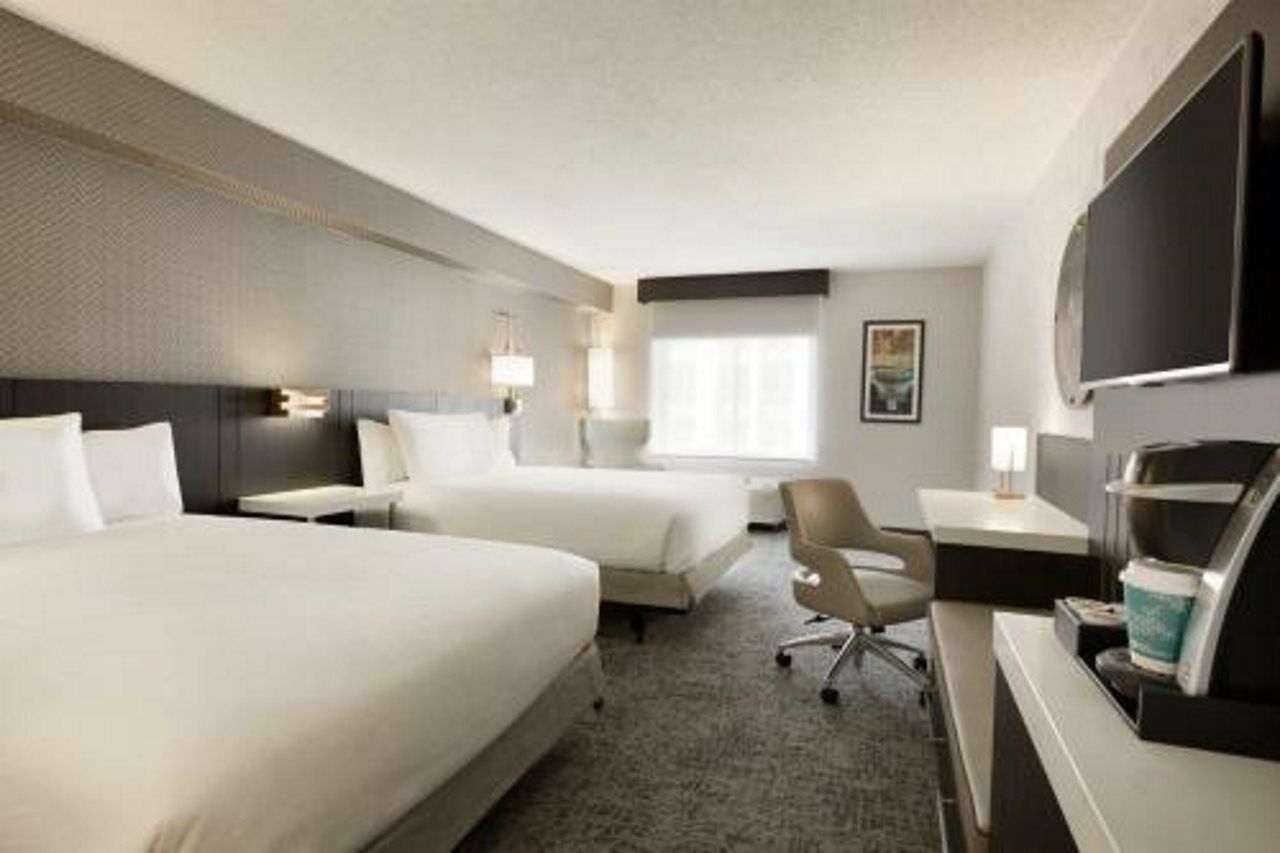Hilton Garden Inn Bethesda Downtown Εξωτερικό φωτογραφία